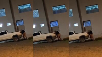 Flagra amador casal pelado transando na rua bêbados e safados