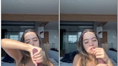 Mel Bertoja transando pagando boquete bem babadinho
