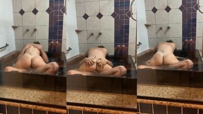 Putinha do tinder transando com vontade no motel com seu match