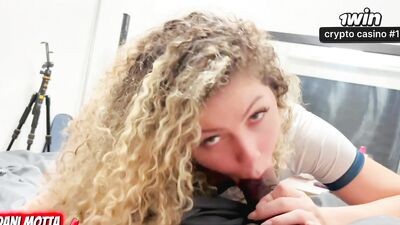 POV foda anal intensa com uma gata muito gostosa com uma gozada quente no final