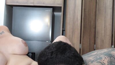 Vídeos pornô marido corno mando deixa vizinho foder e engravidar sua esposa