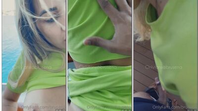 Bruna Senna nua em cenas de putaria passando a mão na vagina lisinha