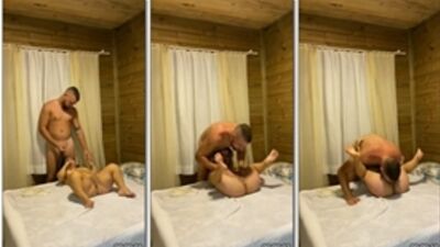 Anãzinha Mini Gabys pagando boquete e dando a buceta em sexo quente