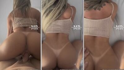 Mari Reis dando a buceta de quatro em uma foda intensa com seu macho