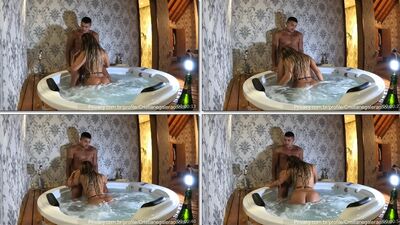 Cris Galera peladinha na banheira mamando gostoso seu macho pirocudo