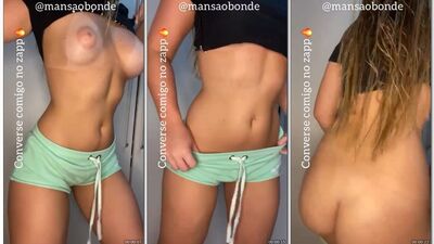 Coelhinha Do Hype novinha safada se exibindo tirando a calça e mostrando a bunda gostosa