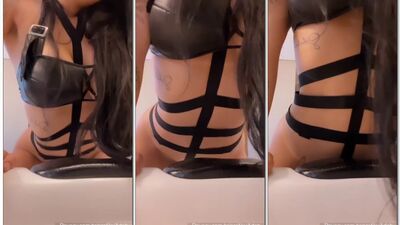 dj adah nua​ rebolando gostosa antes de mais uma foda