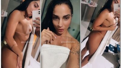 Monique Bertolini nua exibindo a buceta e os peitos depois do banho