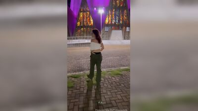 Cibelly Ferreira putaria safada mostrando a bucetinha melada