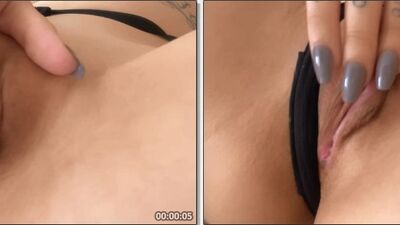 Mulher se masturbando e gozando na siririca delicia e excitante