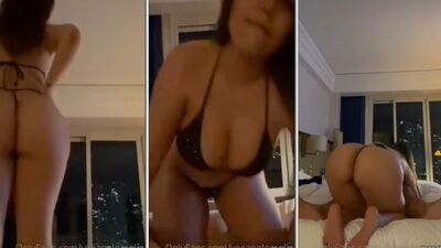 Viviane Lomelin ninfetinha gulosa cheia de tesão chupando piroca com calcinha atolada na bucetinha