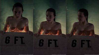 Alana Rose pelada na piscina mostrando seus peitos lindos safada