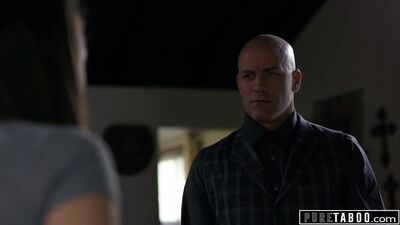 Mônica Santhiago puta desgraçada fudendo com careca gostoso