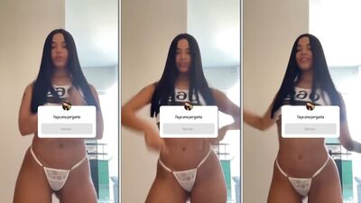 Mirian Gabriela dançando e exibindo a bucetinha ao ficar pelada