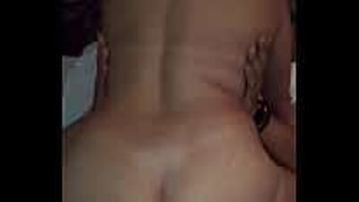 Novinha excitada faz foda deliciosa com vizinho