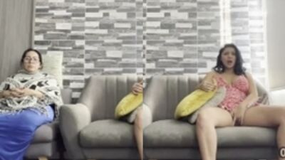Martina Smith se masturbando toda gostosa cheia de tesão