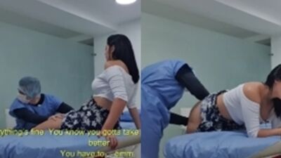 Martina Smith transando com médico que fode a vadia