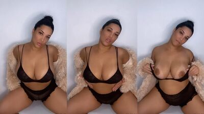 Morena top Cléo Silva dando show gostoso para todos