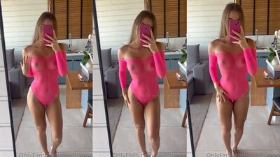Melissa Flores nua peitos gostosos da mulher deliciosa