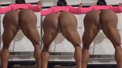 Gracyanne Barbosa malhando de calcinha fio dental socada no cu grande