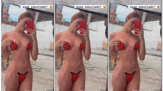 Deeh Lins ninfetinha safada se exibindo depois da sessão de bronzeamento