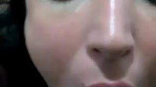 Elisa Sanches madura safada mamando com vontade viciada em leitinho