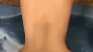Lana Rhoades modelo deliciosa transando na hidromassagem do motel