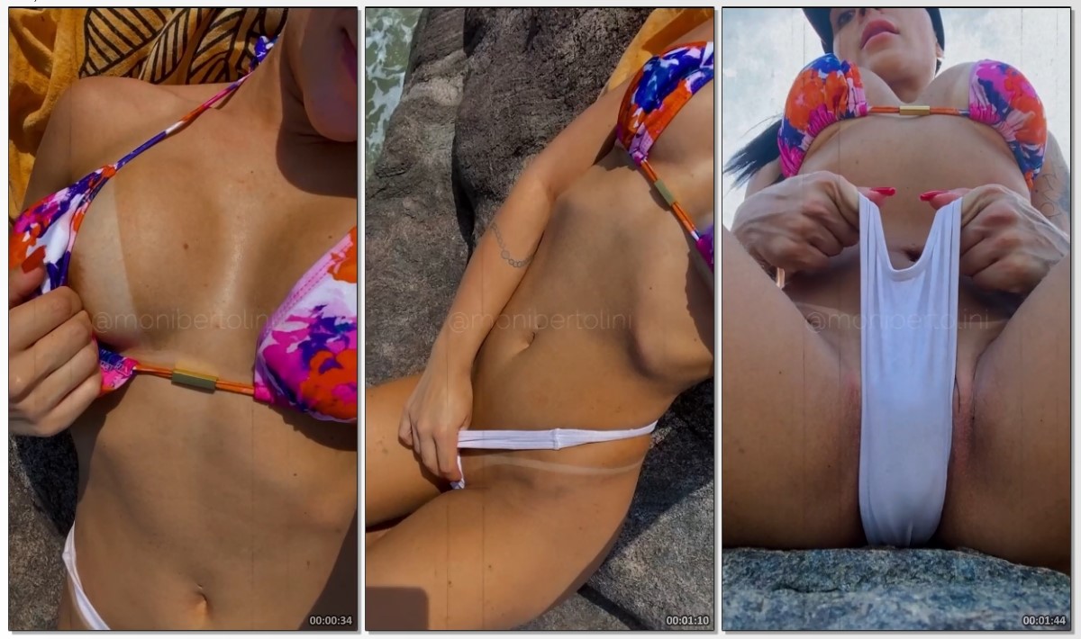 Monique Bertolini colocando os peitos e a buceta para fora na praia