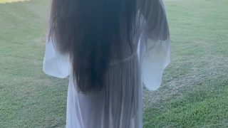 Amira Daher morena safada desfilando peladinha