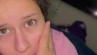 Mariele Sampaio moreninha com carinha de safada mamando a pica do macho dotado