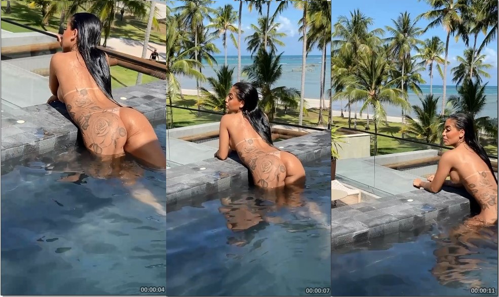 Mc Mirella vídeo pelada na piscina bem gostosa